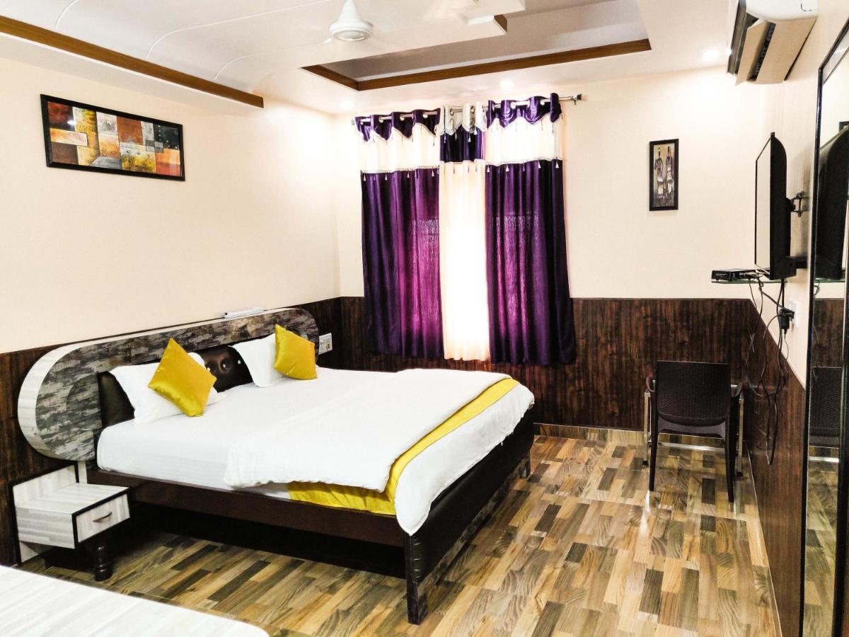 โรงแรมอาร์บี พาเลซ Dhaulpur ภายนอก รูปภาพ